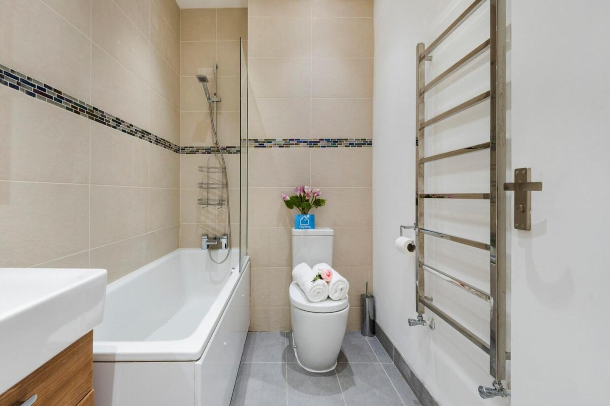 런던 Bright And Modern Earls Court Gem 아파트 외부 사진