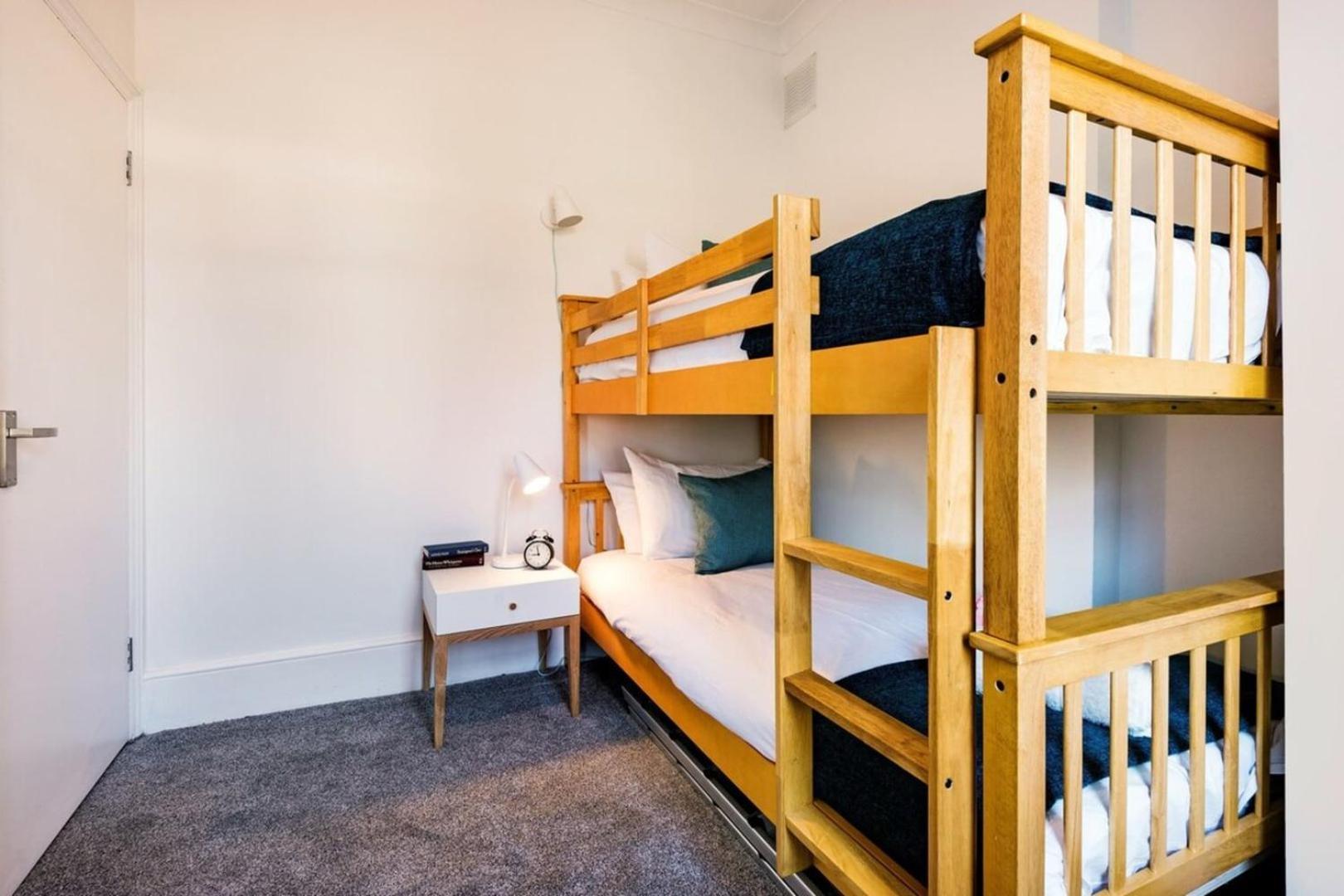 런던 Bright And Modern Earls Court Gem 아파트 외부 사진